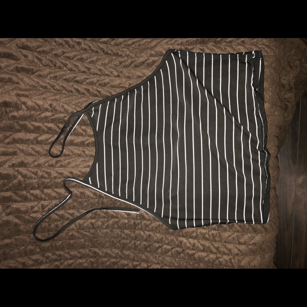 Cropped Stripped Tie-Up shirt